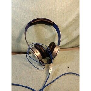 Tracks Headphones by SOL REPUBLIC